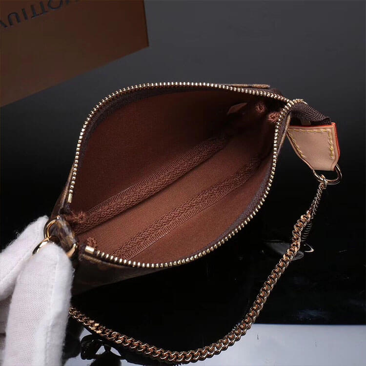 LV Mini Pochette Accessoires