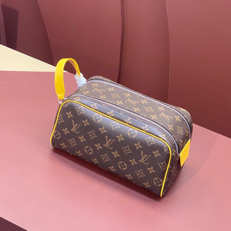 LV Dopp Kit