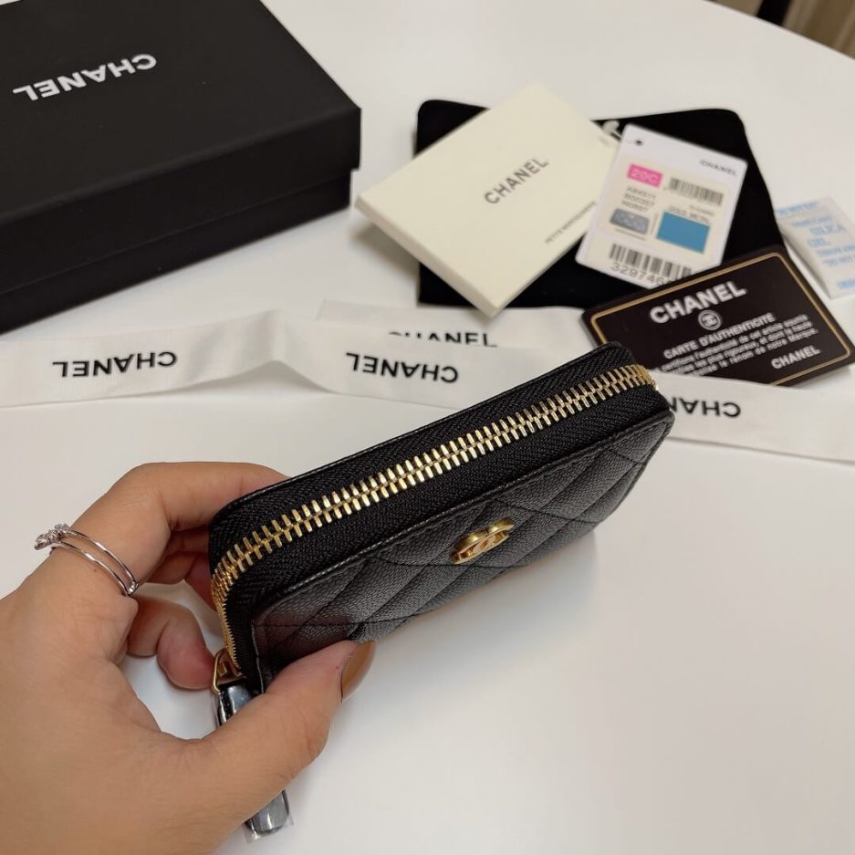 Ch*el classic zipper coin wallet